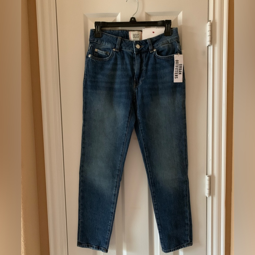 NWT - UO BDG Midrise Skinny Jeans size 25